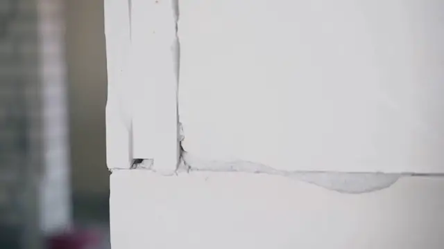 Video thumbnail for Easy Floating Floor Installation Guide