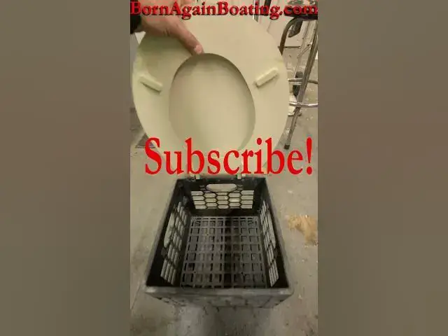 'Video thumbnail for BEST Boat Toilet IN THE WORLD!!! #SHORTS'