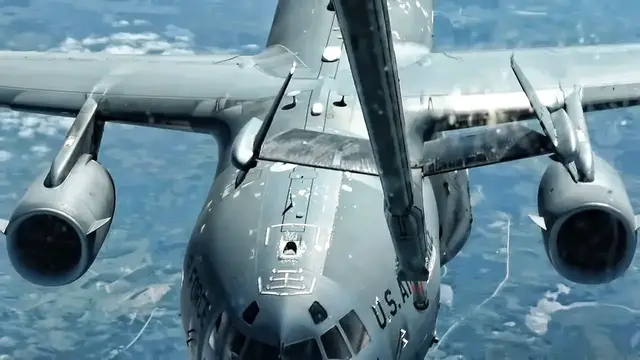 'Video thumbnail for Gigantic USAF Plane Aerial Refueling • Hard To Find The Hole'