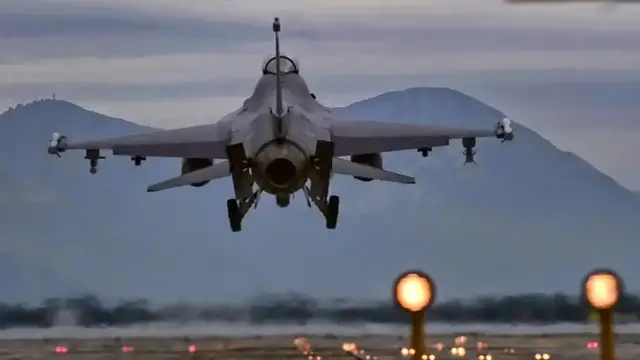 'Video thumbnail for F-16s Takeoff & Land • View From Behind The Runway'