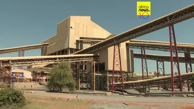 Video thumbnail for De Beers to pause work at S.Africa's largest diamond mine
