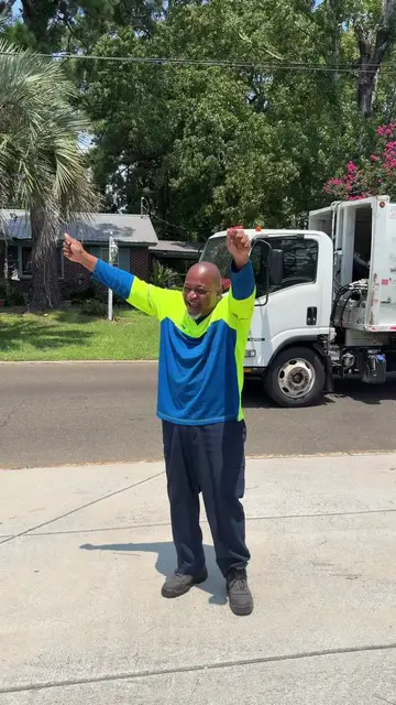 Video thumbnail for Sanitation Worker Dances at Kids Jewelry Stand Fundraiser