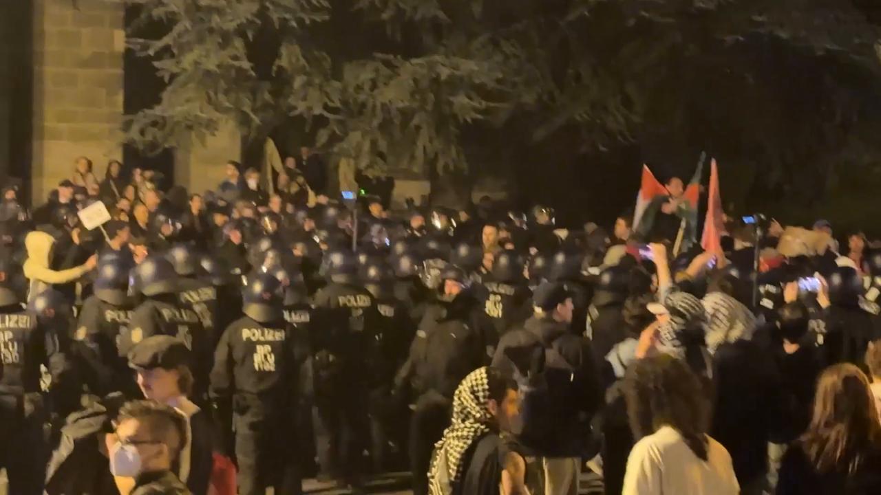 Video thumbnail for Germany: Police intervene as thousands march in Berlin on International Workers’ Day.