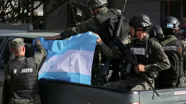 Video thumbnail for Hondurans vote amid deepening jobs crisis