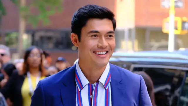 'Video thumbnail for "Crazy Rich Asians" star Henry Golding swept salon floors before acting success'