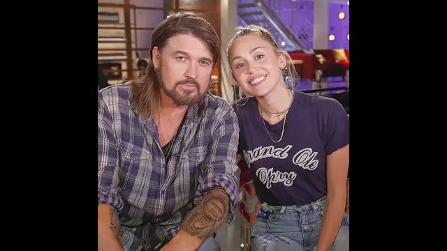 Video thumbnail for Top 10 Dark Secrets Exposed About #MileyCyrus' Family