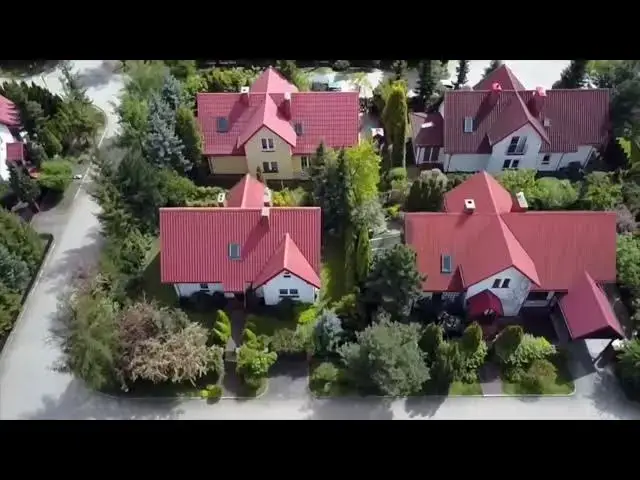 Video thumbnail for Beautiful views of houses