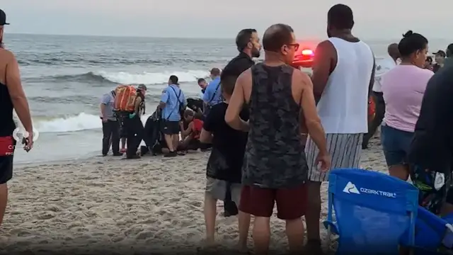 Video thumbnail for Teen dead, another hospitalized after Rockaway Beach drowning incident