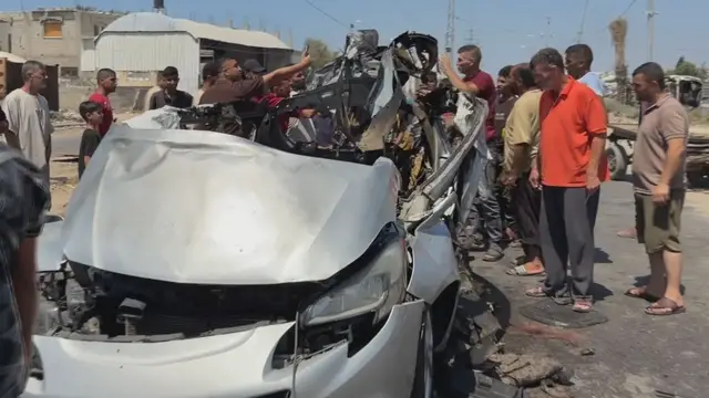 Video thumbnail for Israeli strike in Deir el-Balah: At least two people killed in targeted strike on car