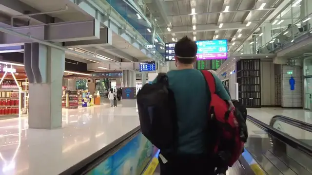 Video thumbnail for Bangkok Airport Arrival at Suvarnabhumi International Terminal BKK