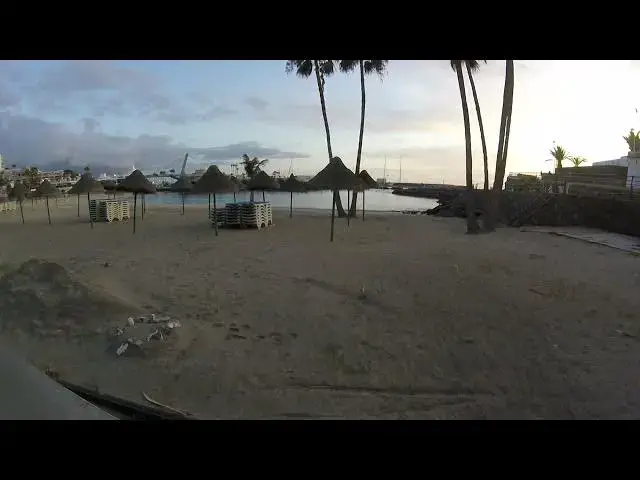 Video thumbnail for Empty and quiet beach