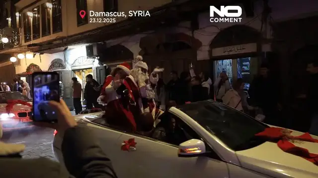 Video thumbnail for Christmas decorations bring festive atmosphere to Damascus