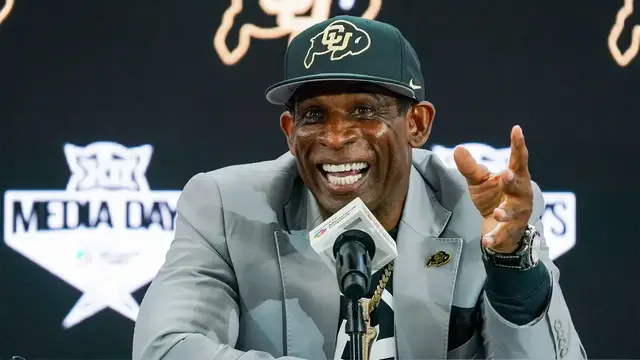 Video thumbnail for Deion Sanders Announces He is Cancer Free