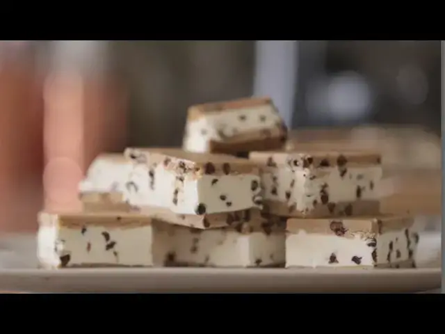 Video thumbnail for Chocolate Chip Ice Cream Sandwich | Byron Talbott