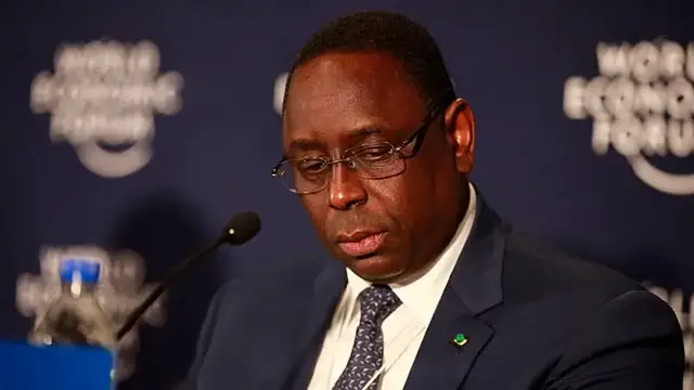 Video thumbnail for Senegal: Ex-president Sall arrives back for meeting with successor