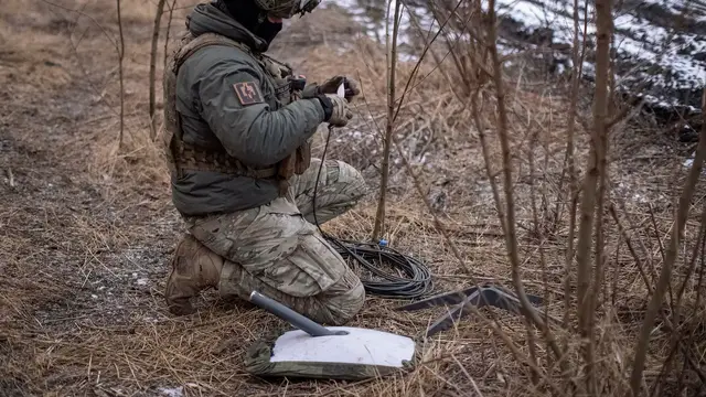 Video thumbnail for Starlink restrictions disrupt Ukraine’s drones as Zelenskyy questions US support