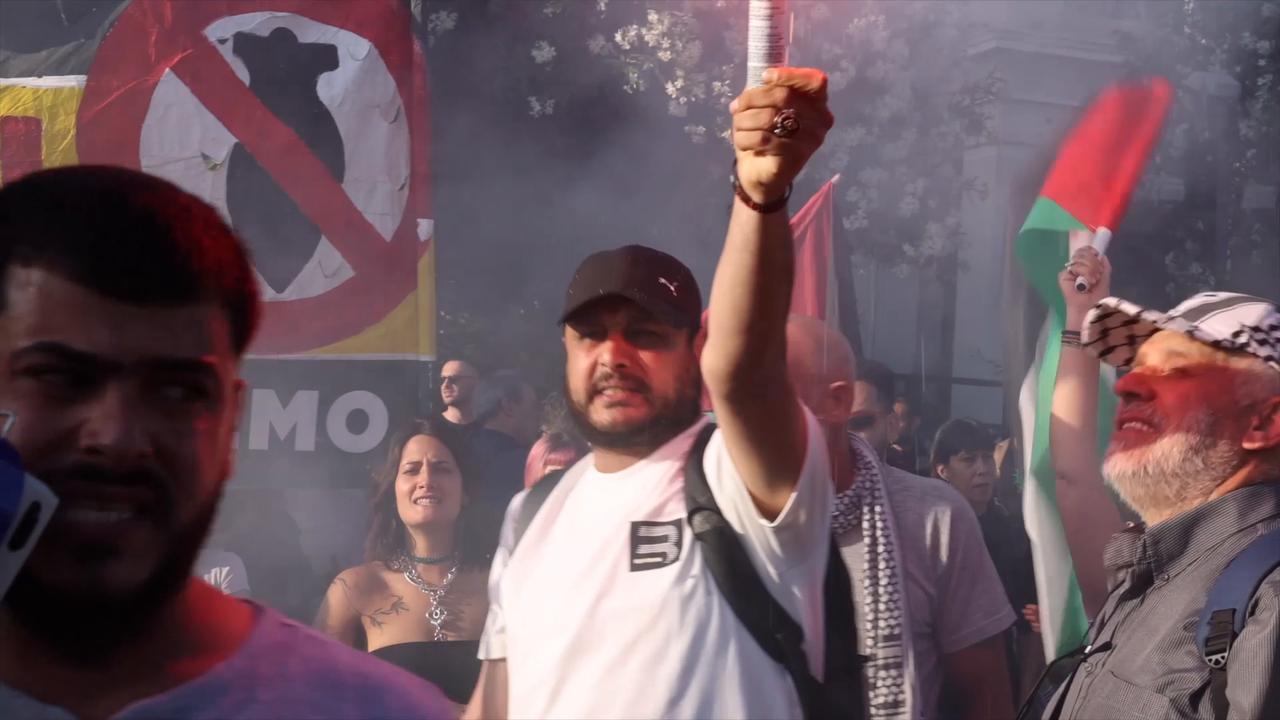 Video thumbnail for Greece: Protesters in Greece gather against Israel's attack on Global Sumud Flotilla.