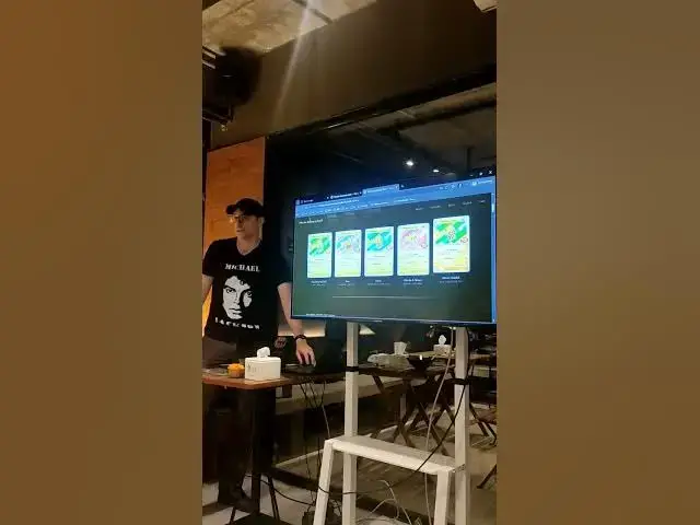 Video thumbnail for How to ask AI properly ? Examples for website creation - you don't need to ask Google anymore !