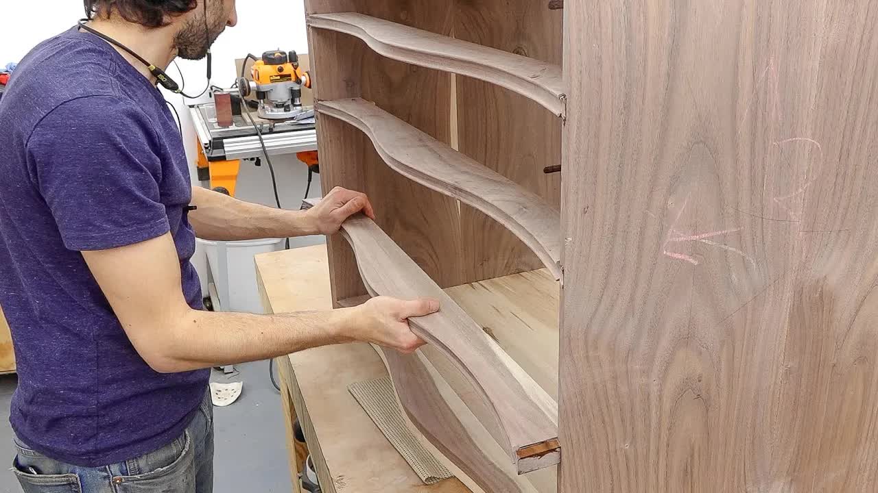 Video thumbnail for Matthew Cremona: Serpentine Chest Build - Profile & Bead Details