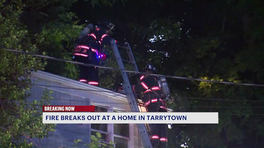 Video thumbnail for Active fire scene in Tarrytown draws heavy response as crews battle smoky conditions