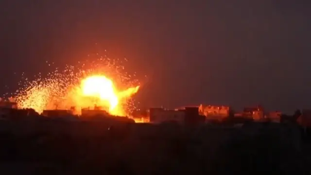 Video thumbnail for Israel's assault on Gaza: Homes and neighbourhoods targeted in central Gaza