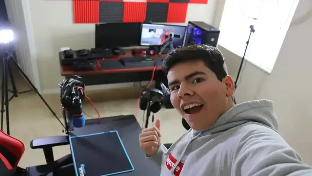Video thumbnail for MY NEW PROJECT IS FINALLY COMING TOGETHER (BIG NEWS)