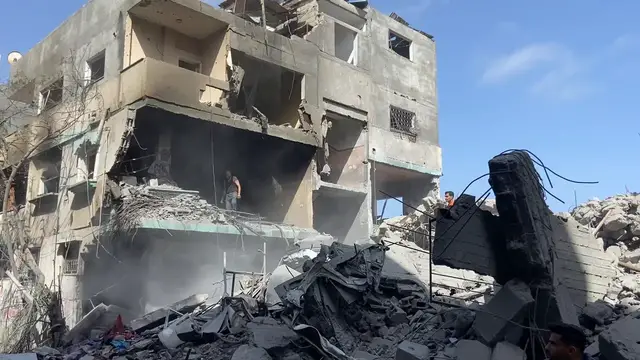 Video thumbnail for Gaza Conflict Continues Amid Fighting 19.