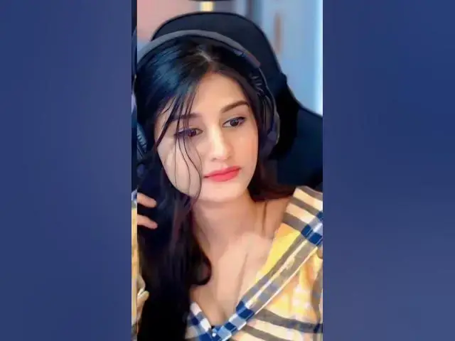 Video thumbnail for Payal Gaming Hot b*a size Like Target 1M #shorts #payalgaming