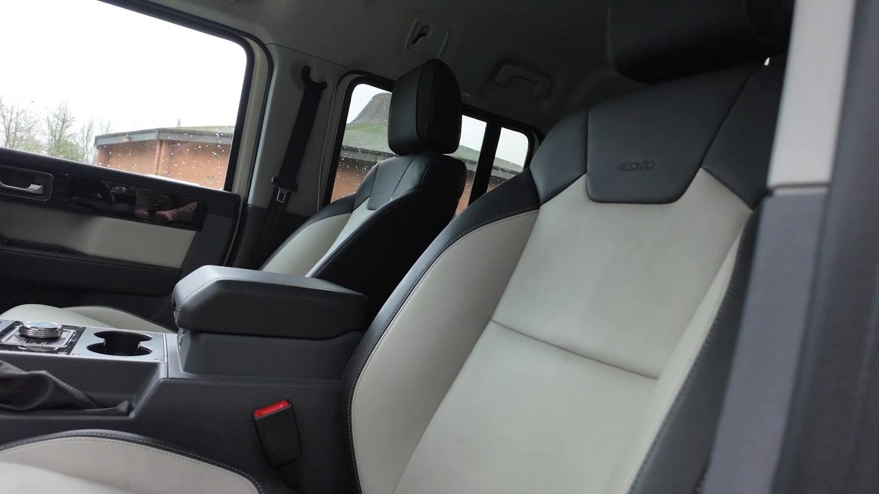 Video thumbnail for Ineos Grenadier: The Anti-SUV America Didn’t Expect