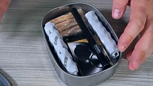 'Video thumbnail for Titan Survival Fire Kit and Gear in a Tin Can'