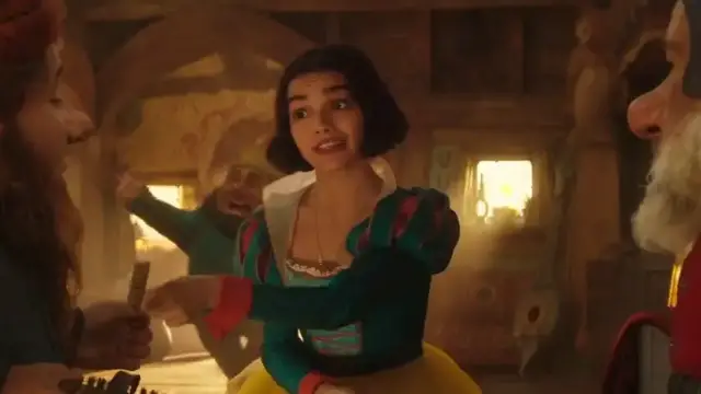 Video thumbnail for Snow White (Featurette)