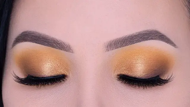 Video thumbnail for Warm Golden Eye Makeup Tutorial | Golden Bridal Eyelook
