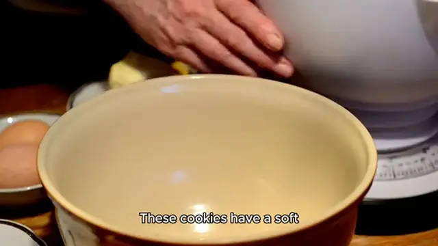 Video thumbnail for Butter Pecan Cookies