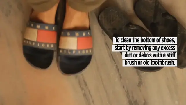 Video thumbnail for How To Clean Bottom Of Shoes