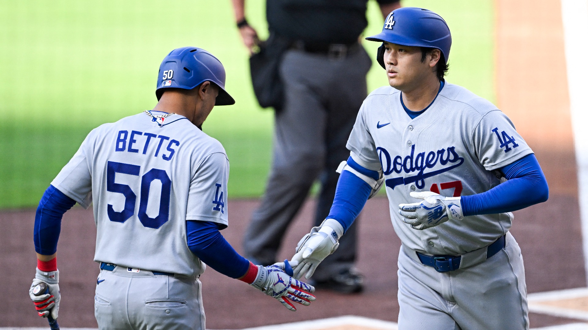 Video thumbnail for Dodgers and Braves Lead MLB Memorial Day Weekend Futures Odds