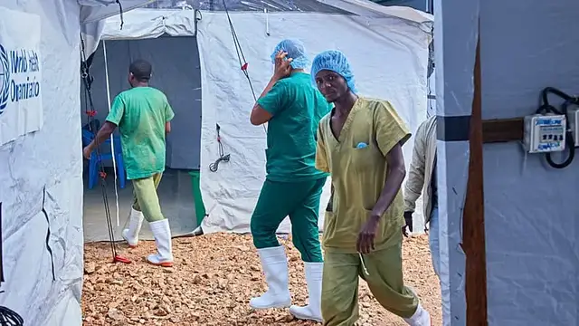 Video thumbnail for Health workers in DR Congo's Ebola outbreak go on strike over pay issues