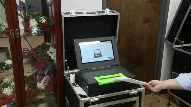 Video thumbnail for New voting machines to make general election debut in Nassau, Suffolk