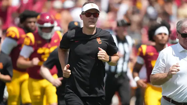 Video thumbnail for USC Football Fans Face Heat Criticism: An Unfair Rap?