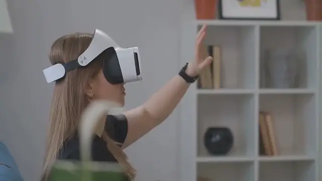 Video thumbnail for Fix Blurry VR Headset Display