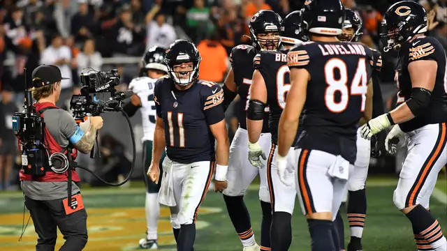 Video thumbnail for Chicago Bears Defense Shines in Key Win Over Eagles