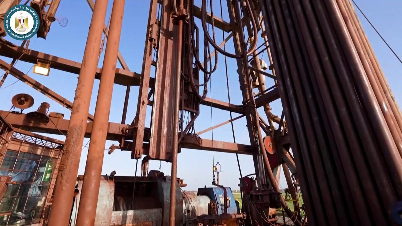 Video thumbnail for Egypt: New gas discovery announced in Cairo.
