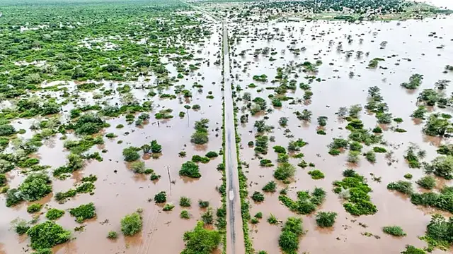 Video thumbnail for Mozambique floods spiralling into escalating emergency, UN warns