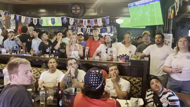 Video thumbnail for US: Fans Of England's World Cup Watching Game Croatia vs England at the bar in Dallas, Texas 6.
