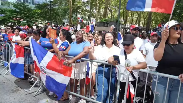Video thumbnail for 44th annual Dominican Day parade 3.