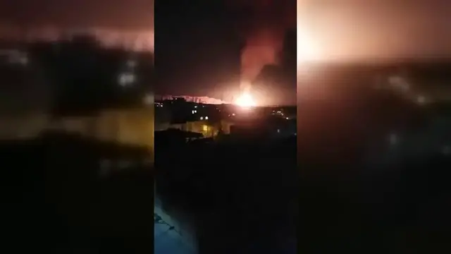 Video thumbnail for Yemen: Houthis Attack Military Camp.