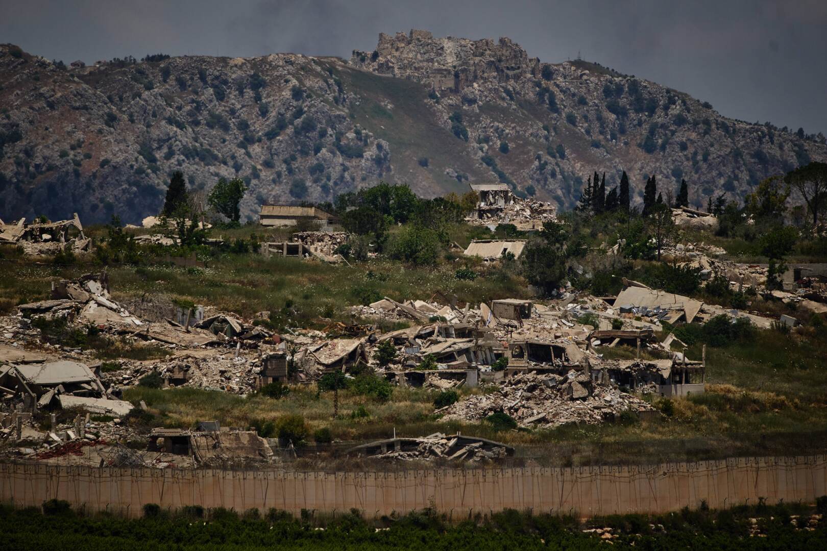 Video thumbnail for Netanyahu says Israel will remain in Lebanon, Syria, and Gaza