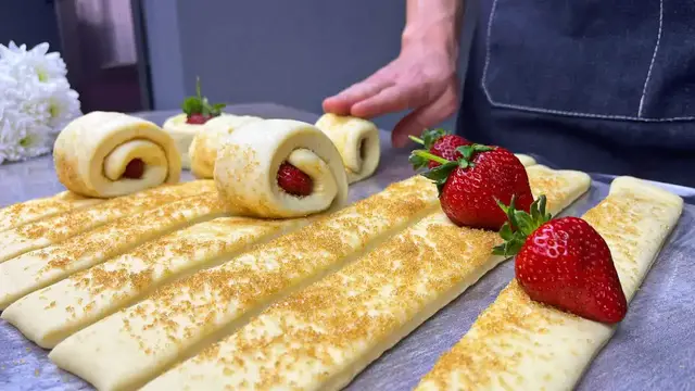 Video thumbnail for A brilliant recipe in 5 minutes! They will disappear in 1 minute! Secret dough and strawberries!