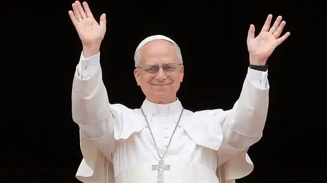 Video thumbnail for Pope Leo XIV pleas for peace in Ukraine and Gaza