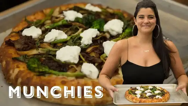 'Video thumbnail for How to Dress Up a Frozen Pizza'