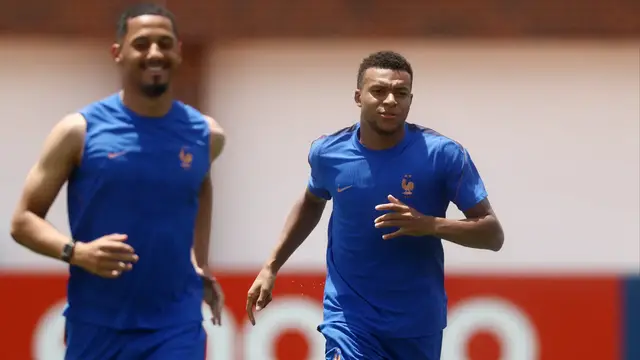 Video thumbnail for Historic World Cup Semifinals: Top 4 Teams Face Off!